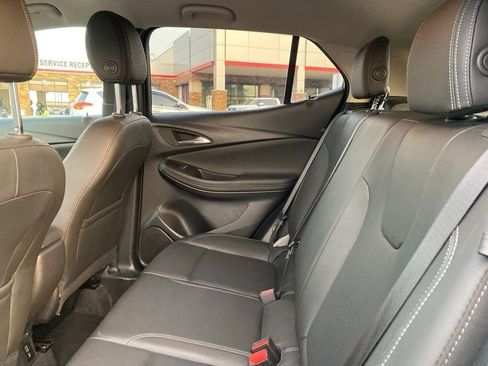 Used 2024 Buick Encore GX Sport Touring FWD image 11