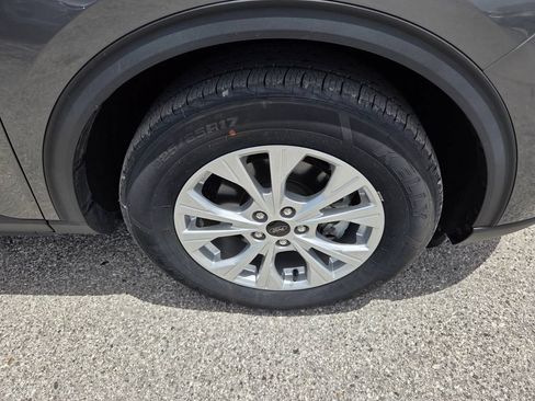 Used 2024 Ford Escape Active FWD image 17