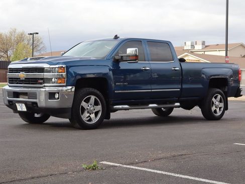 Used 2017 Chevrolet Silverado 2500 LTZ w/ Duramax Plus Package image 11