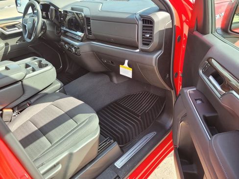 New 2026 Chevrolet Silverado 1500 LT image 6