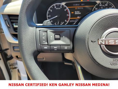 Certified 2023 Nissan Rogue SV AWD/4WD image 30