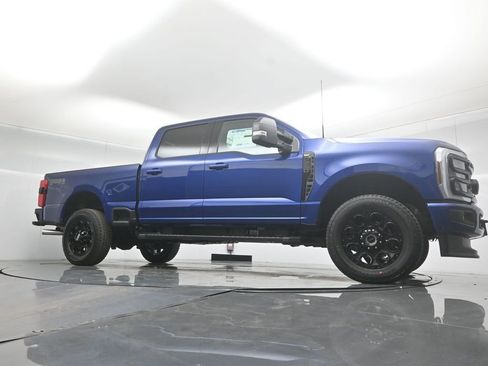 New 2026 Ford F250 XLT w/ XLT Premium Package AWD/4WD image 3