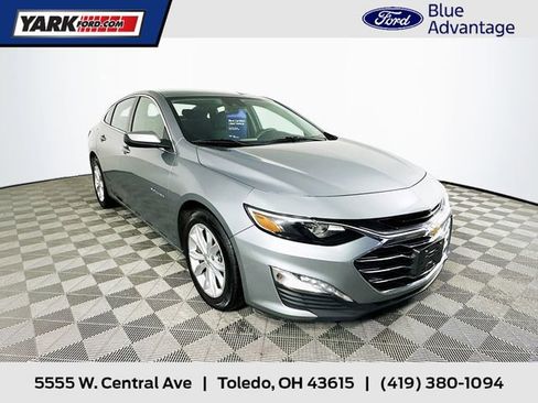 Used 2024 Chevrolet Malibu LT FWD image 1