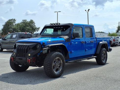Used 2021 Jeep Gladiator Rubicon w/ Trailer Tow Package AWD/4WD image 3