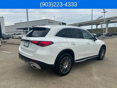 Used 2026 Mercedes-Benz GLC 300 image 16