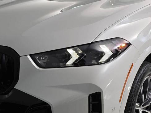 New 2026 BMW X5 xDrive40i w/ M Sport Package image 31