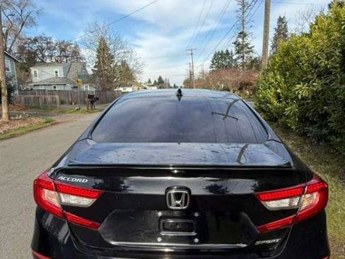 Used 2020 Honda Accord Sport image 4