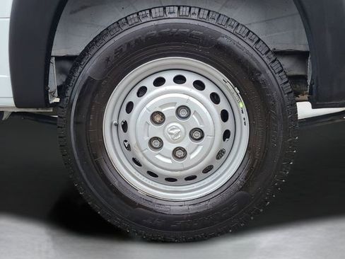 Used 2025 RAM ProMaster 3500 w/ Convenience Group image 26