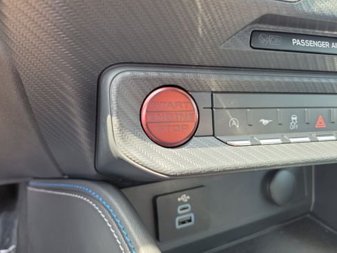 Used 2025 Ford Mustang GT Premium RWD image 22