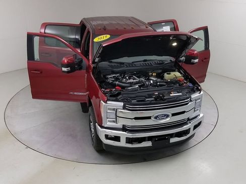 Used 2019 Ford F250 Lariat w/ Lariat Ultimate Package AWD/4WD image 49