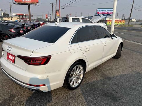 Used 2019 Audi A4 2.0T Premium w/ Convenience Package FWD image 5