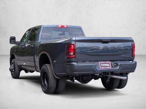New 2026 RAM 3500 Big Horn AWD/4WD image 7