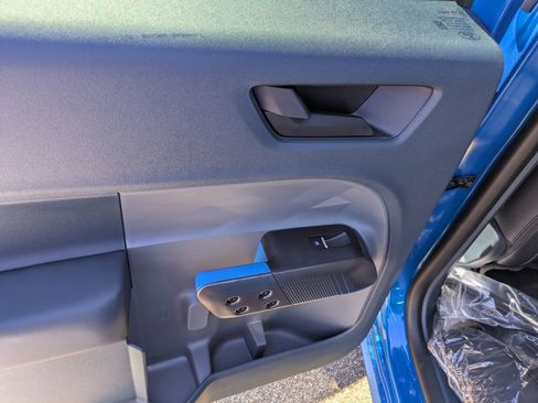 New 2025 Ford Maverick Lobo image 13