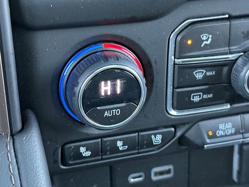 Certified 2023 Chevrolet Tahoe High Country image 29