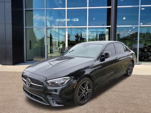 Used 2022 Mercedes-Benz E 350 Sedan image 9