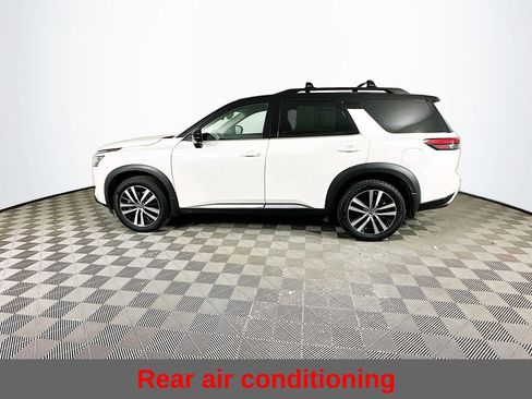 Certified 2023 Nissan Pathfinder Platinum image 8