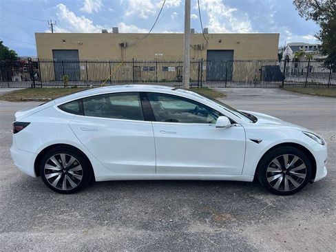 Used 2020 Tesla Model 3 Standard Range Plus image 7