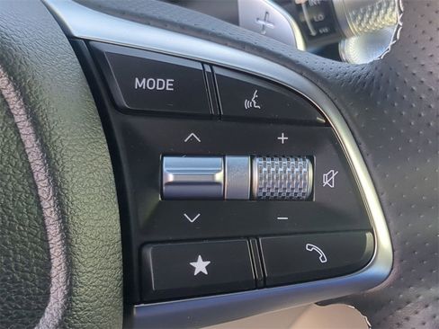 New 2025 Genesis G70 2.5T image 26