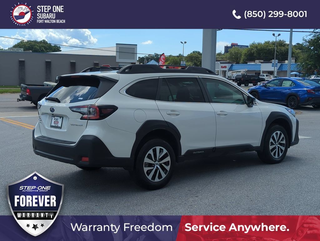 Certified 2025 Subaru Outback Premium AWD/4WD image 7
