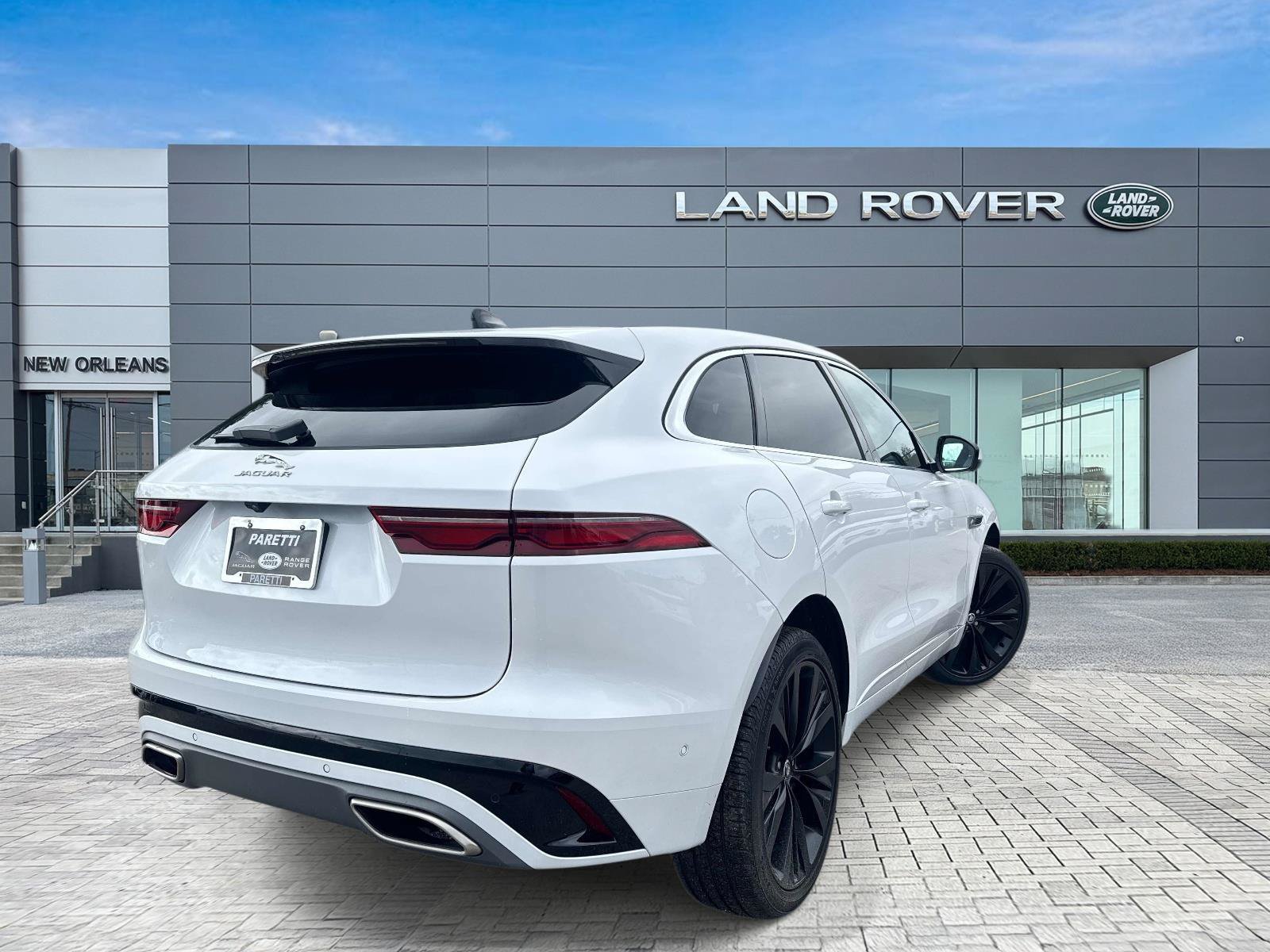 Used 2025 Jaguar F-PACE R-Dynamic S AWD/4WD image 6