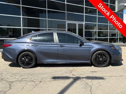 Used 2026 Toyota Camry SE w/ Multimedia Upgrade Package FWD image 2