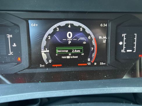 New 2026 Toyota 4Runner SR5 AWD/4WD image 9