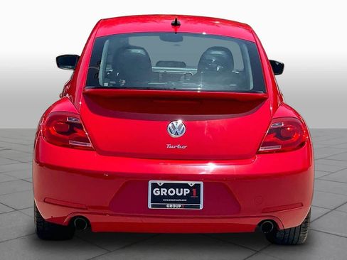 Used 2012 Volkswagen Beetle 2.0T FWD image 4