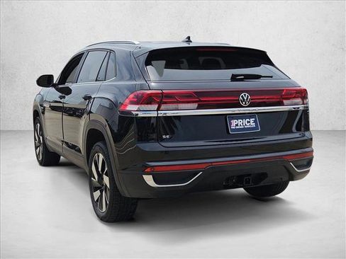 Used 2024 Volkswagen Atlas Cross Sport SE image 7