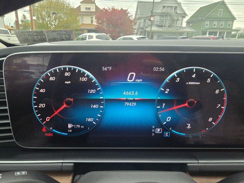 Used 2020 Mercedes-Benz GLE 350 4MATIC image 8