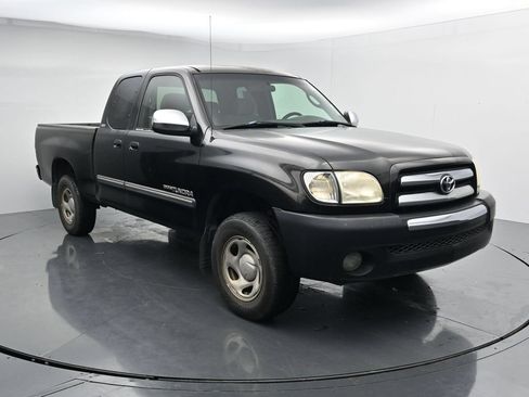 Used 2003 Toyota Tundra SR5 w/ SR5 Extra Value Pkg RWD image 2