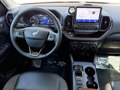 Used 2023 Ford Bronco Sport Outer Banks image 20