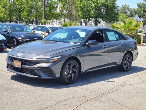 New 2026 Hyundai Elantra Sport FWD image 30
