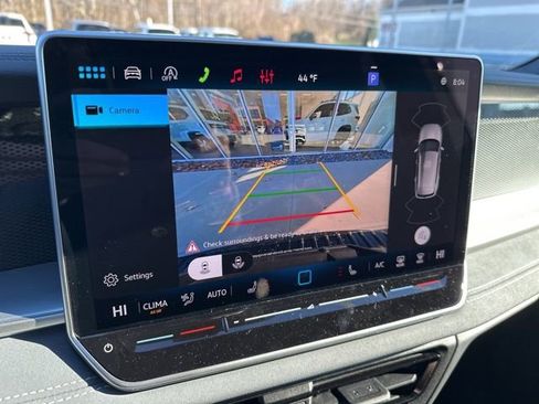 New 2026 Volkswagen Tiguan SE R-Line image 19