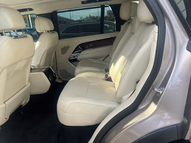 Used 2023 Land Rover Range Rover Long Wheelbase Autobiography AWD/4WD image 3