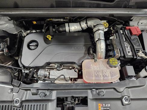 Used 2022 Chevrolet Trax LS w/ Tint and Cruise Package image 52