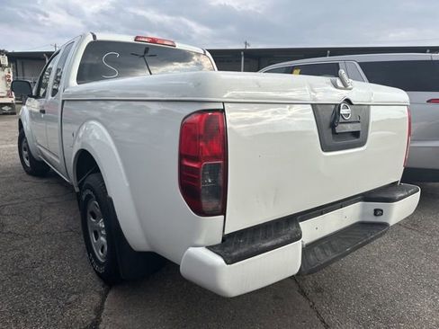 Used 2018 Nissan Frontier S w/ Work Truck Package image 4