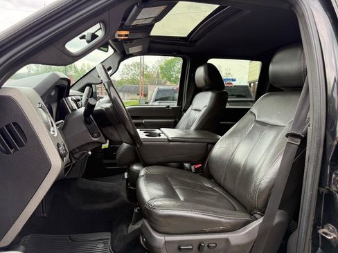 Used 2011 Ford F250 Lariat w/ Lariat Ultimate Pkg AWD/4WD image 12
