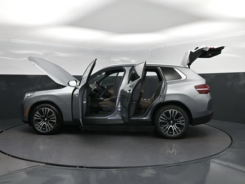 New 2026 BMW X3 xDrive30i w/ Convenience Package AWD/4WD image 46