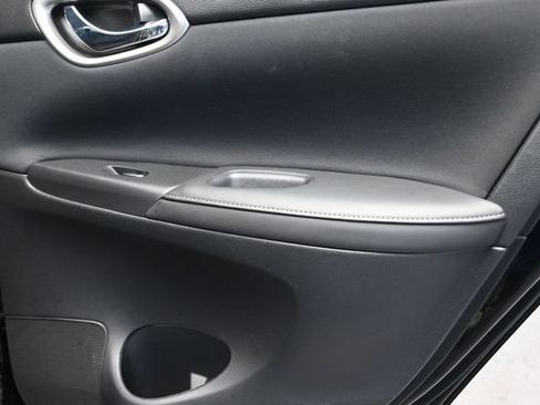 Used 2019 Nissan Sentra SV FWD image 21
