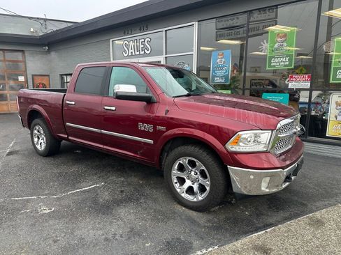 Used 2017 RAM 1500 Laramie w/ Convenience Group image 3