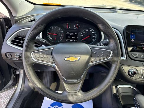 Used 2024 Chevrolet Malibu LT image 20