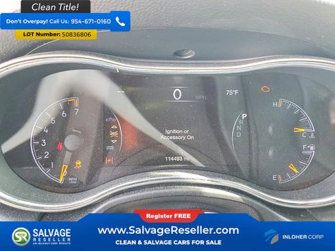 Used 2018 Jeep Grand Cherokee Altitude AWD/4WD image 12