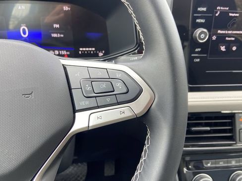 Used 2025 Volkswagen Taos S image 17