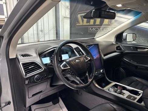 Used 2022 Ford Edge SEL AWD/4WD image 6