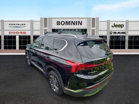 Used 2022 Hyundai Santa Fe SEL FWD image 3
