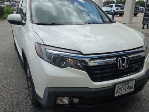Used 2019 Honda Ridgeline Sport image 5