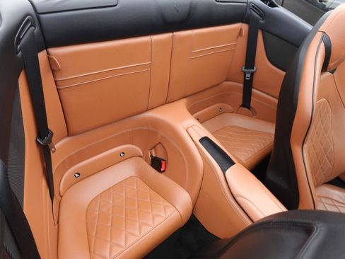 Used 2015 Ferrari California T RWD image 13