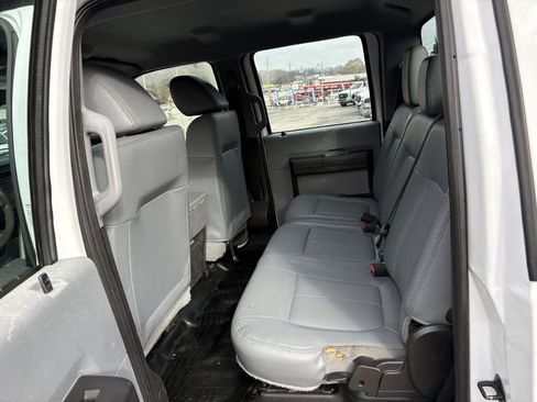 Used 2016 Ford F450 XL w/ Power Equipment Group image 15
