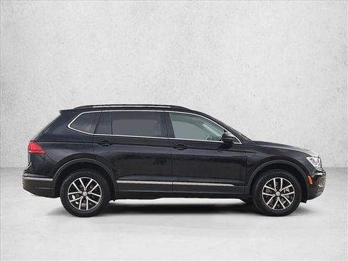 Used 2021 Volkswagen Tiguan SE AWD/4WD image 4