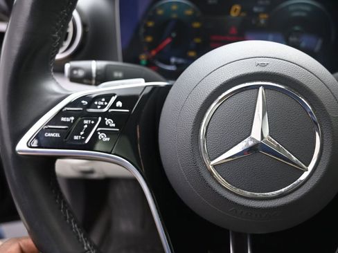 Used 2023 Mercedes-Benz E 350 Sedan image 15